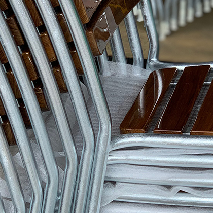 High gloss teak finish